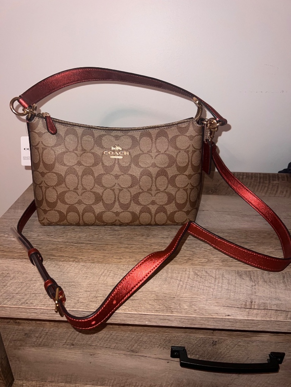 Coach Bag with Colored Lining - Picture 3 of 6